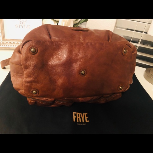 SOLDⓂ️ - Picture 4 of 11